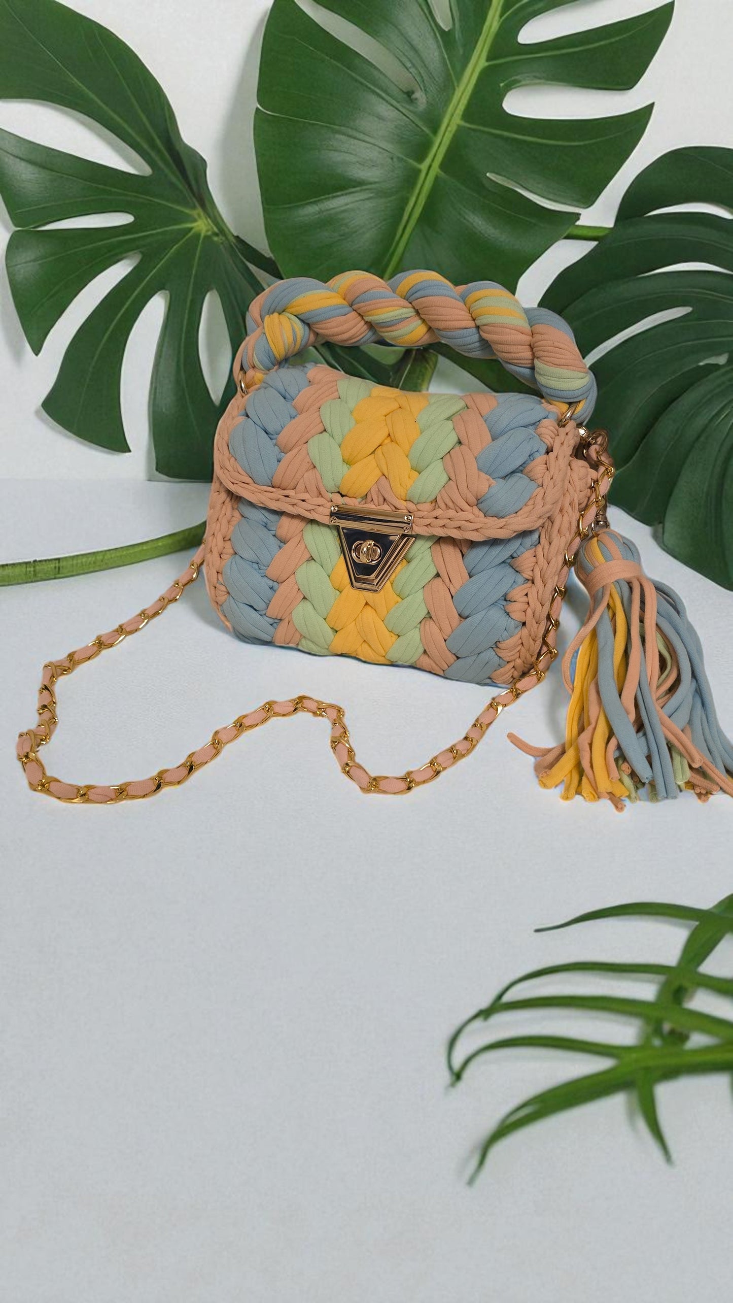 Pastel Breeze Crochet Shoulder Bag